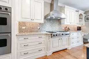 218 Coolidge Pl, Libertyville, IL 60048 - Photo 9