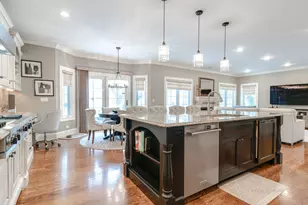 218 Coolidge Pl, Libertyville, IL 60048 - Photo 7