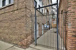 407 Custer Ave, Evanston, IL 60202 - Photo 35