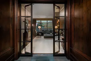 10 E Delaware Pl, Chicago, IL 60611 - Photo 33