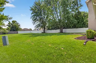 606 Briarwood Ct, Elwood, IL 60421 - Photo 39