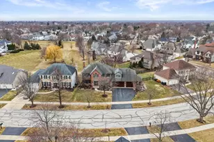 1909 Montclair Dr, Naperville, IL 60565 - Photo 43