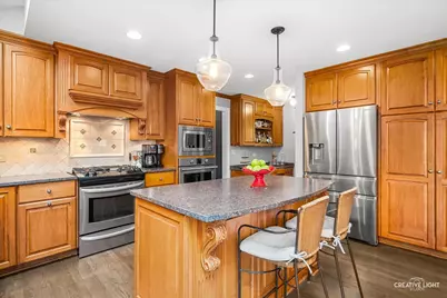 1909 Montclair Drive, Naperville, IL 60565 - Photo 13