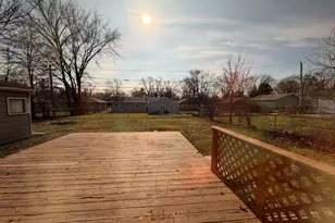 243 Mantua St, Park Forest, IL 60466 - Photo 13