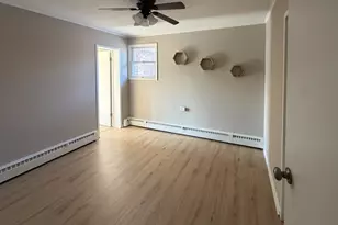 243 Mantua St, Park Forest, IL 60466 - Photo 7