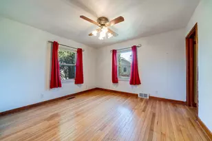 4414 W Il Rt 64, Mount Morris, IL 61054 - Photo 21