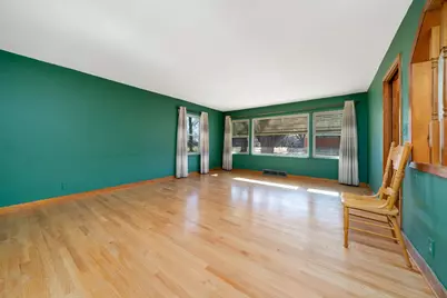 4414 W Il Rt 64, Mount Morris, IL 61054 - Photo 5