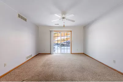 6538 Timberleaf Court #1, Loves Park, IL 61111 - Photo 7