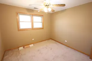 9823 Linn Ave, Schiller Park, IL 60176 - Photo 11