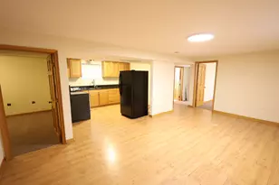 9823 Linn Ave, Schiller Park, IL 60176 - Photo 5