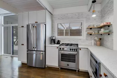 2649 Crawford Avenue, Evanston, IL 60201 - Photo 13