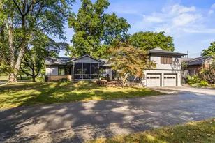 1206 S Prospect Ave, Champaign, IL 61820 - Photo 7