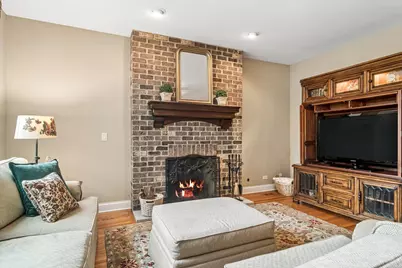 716 E Sunnyside Avenue, Libertyville, IL 60048 - Photo 15