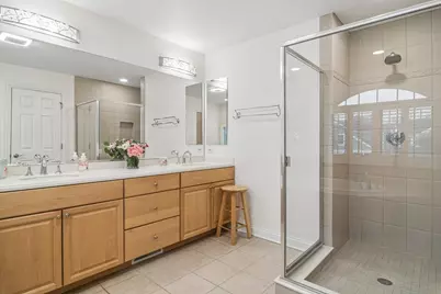 716 E Sunnyside Avenue, Libertyville, IL 60048 - Photo 21