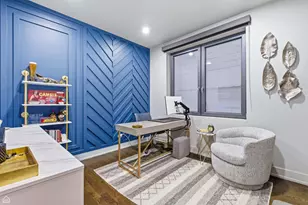 1555 W Fry St, Chicago, IL 60642 - Photo 13