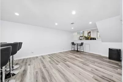 14116 S Hoxie Avenue, Burnham, IL 60633 - Photo 17