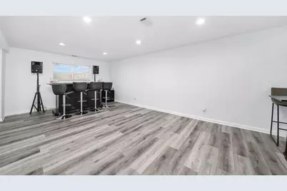 14116 S Hoxie Avenue, Burnham, IL 60633 - Photo 15