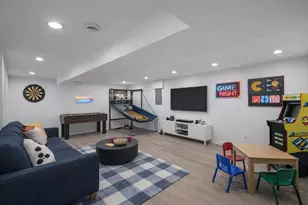 920 Dodge Ave, Evanston, IL 60202 - Photo 23