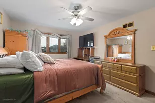 5319 Martha Ln, Oak Forest, IL 60452 - Photo 15