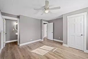 705 N Elm St, Champaign, IL 61820 - Photo 13