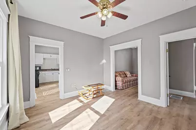 705 N Elm Street, Champaign, IL 61820 - Photo 5