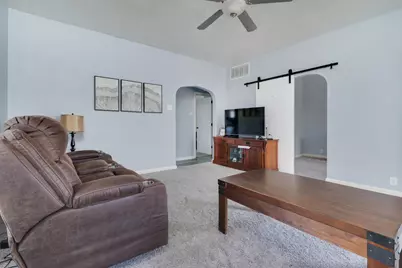 431 9th Street, Lincoln, IL 62656 - Photo 3