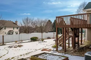 9293 Forest Ridge Dr, Roscoe, IL 61073 - Photo 33