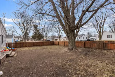 701 Salmon Avenue, South Beloit, IL 61080 - Photo 15