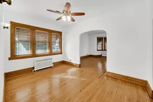 13529 S Burley Ave, Chicago, IL 60633 - Photo 5