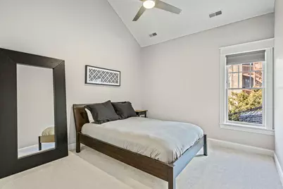 4322 N Hermitage Avenue, Chicago, IL 60613 - Photo 27