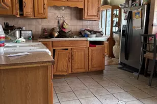 2900 175th St, Hazel Crest, IL 60429 - Photo 7