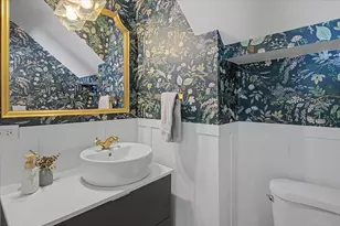 136 E Jackson St, Oswego, IL 60543 - Photo 13