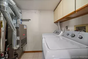 114 Elmtree Ct, Saint Charles, IL 60174 - Photo 23