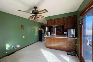 509 W Grant St, Streator, IL 61364 - Photo 9