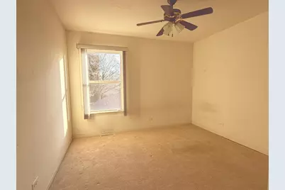 1634 Oak Street, Hanover Park, IL 60133 - Photo 7