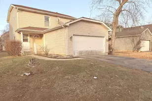 1634 Oak St, Hanover Park, IL 60133 - Photo 1