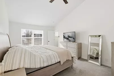 866 Sioux Drive, Round Lake Heights, IL 60073 - Photo 11