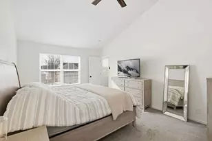 866 Sioux Dr, Round Lake Heights, IL 60073 - Photo 11