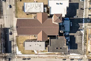 7851 S Jeffery Blvd, Chicago, IL 60649 - Photo 15