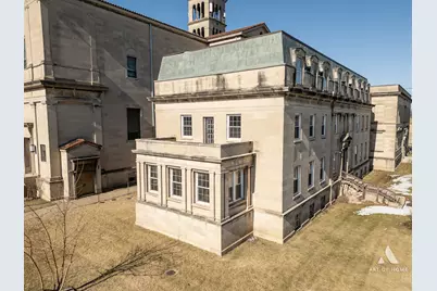 7851 S Jeffery Boulevard, Chicago, IL 60649 - Photo 7