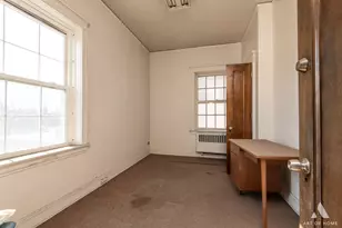 7851 S Jeffery Blvd, Chicago, IL 60649 - Photo 77