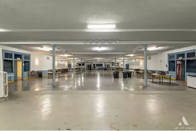 7851 S Jeffery Boulevard, Chicago, IL 60649 - Photo 31