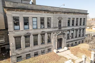 7851 S Jeffery Blvd, Chicago, IL 60649 - Photo 9