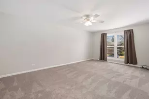 2202 N Williamsburg St, Arlington Heights, IL 60004 - Photo 23