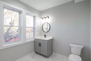 6647 S St Lawrence Ave, Chicago, IL 60637 - Photo 9