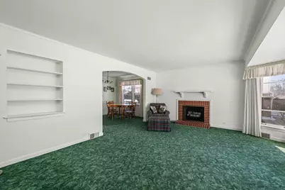 1233 S Prospect Avenue, Park Ridge, IL 60068 - Photo 3