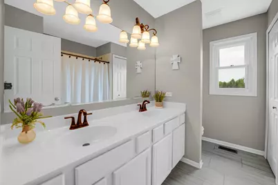 1405 Mallard Lane, Hoffman Estates, IL 60192 - Photo 21