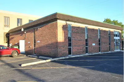 10540 W Cermak Road, Westchester, IL 60154 - Photo 7