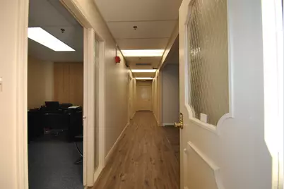 10540 W Cermak Road, Westchester, IL 60154 - Photo 25