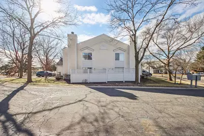 412 Quaker Hill Court, Aurora, IL 60504 - Photo 25